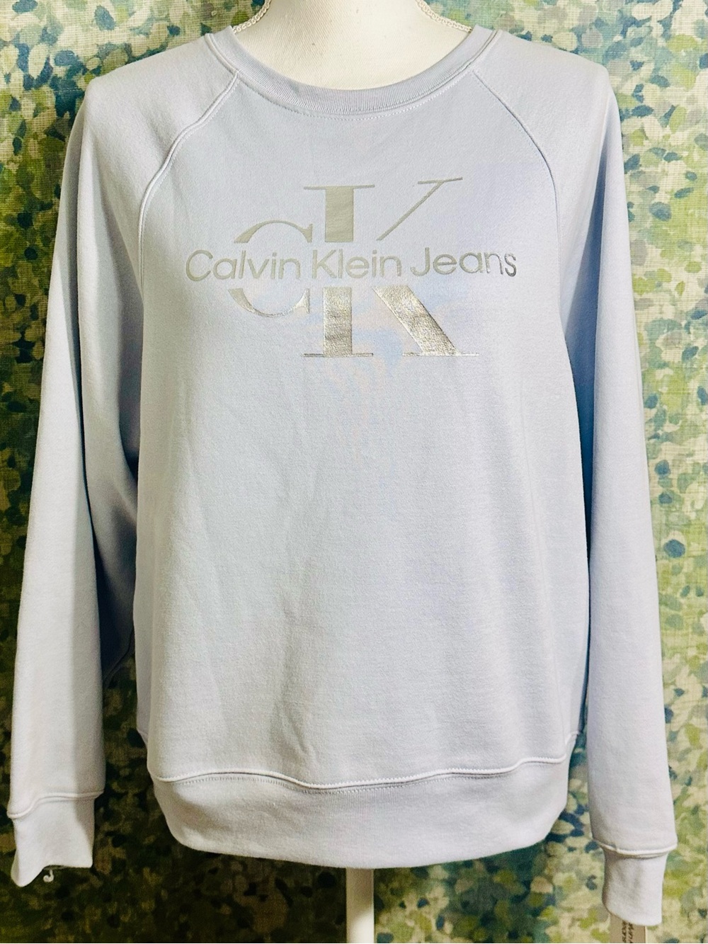 NWT Calvin Klein Jeans Logo Sweatshirt Light Blue Crewneck Pullover Size S